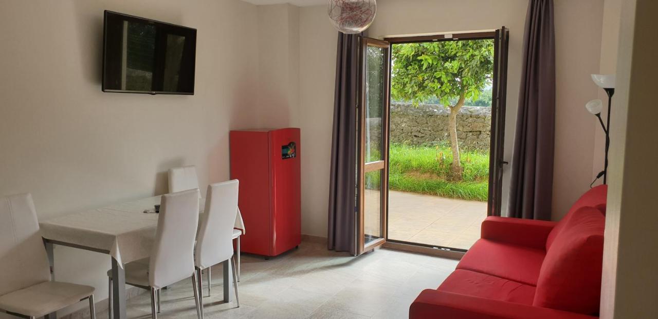 Apartamentos La Pradera De Isla Plana エクステリア 写真