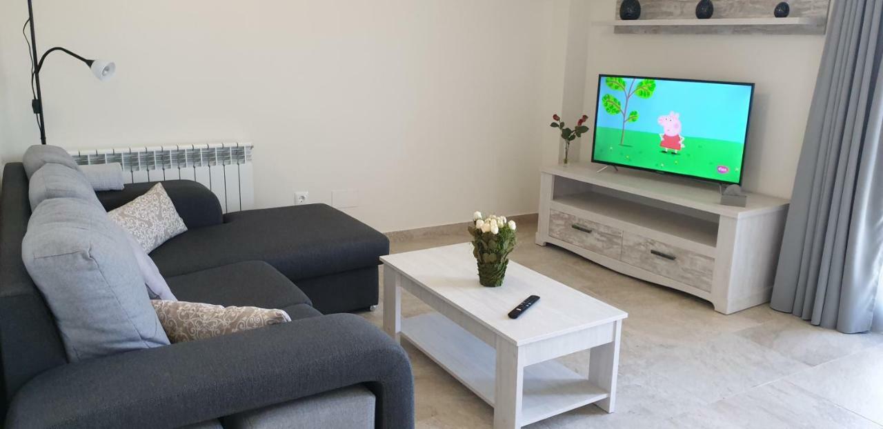 Apartamentos La Pradera De Isla Plana エクステリア 写真