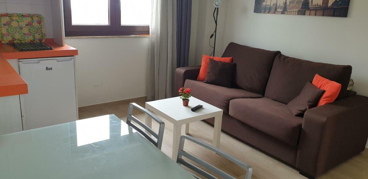 Apartamentos La Pradera De Isla Plana エクステリア 写真