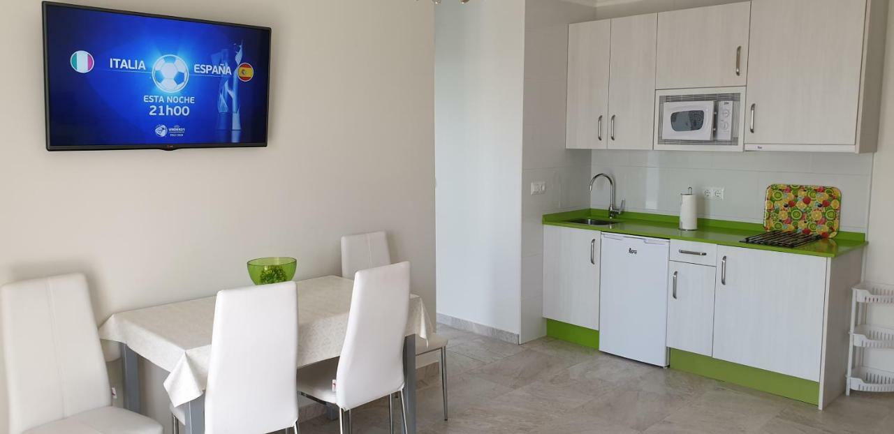 Apartamentos La Pradera De Isla Plana エクステリア 写真