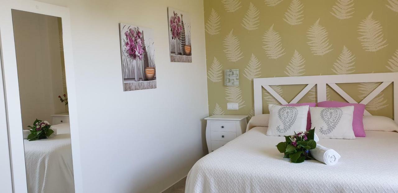 Apartamentos La Pradera De Isla Plana エクステリア 写真
